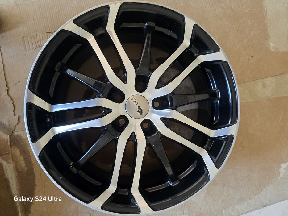 Jante 5x108 cu sau fără cauciucuri(kumho 235 45 18)