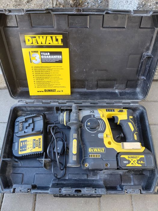 Перфоратор Dewalt dch273