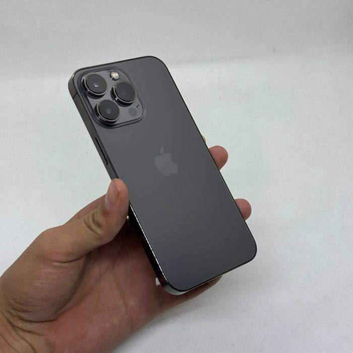 Iphone 13 pro sotiladi dastavka bor
