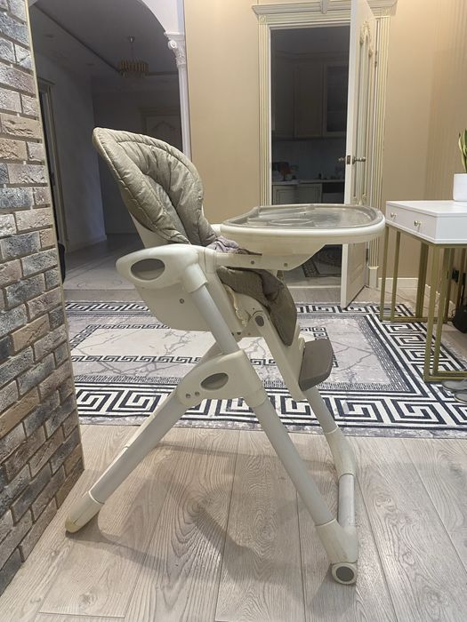 Кресло детский для кормления