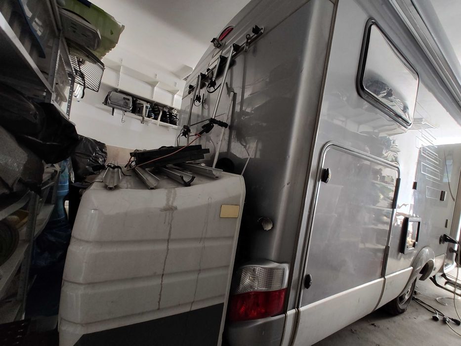 Кемпер HYMER B-Klasse 614 SL Lang 3.0 MultiJet, 2009