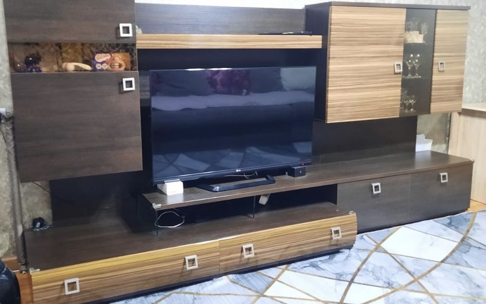 Продам стенку для зала