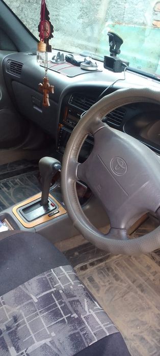 Продам Toyota camry