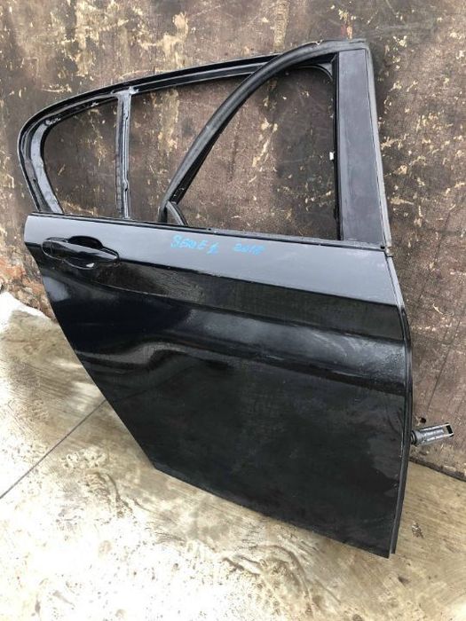 usa dreapta spate bmw seria 1 f21