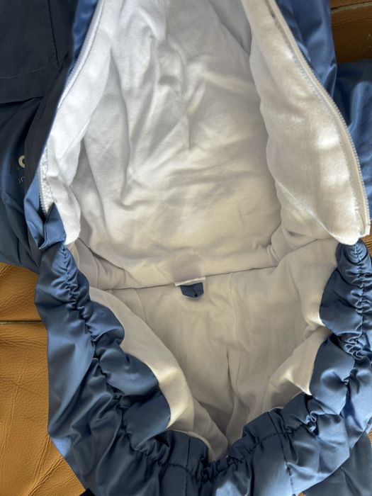 Продам демисезонный комбинезон