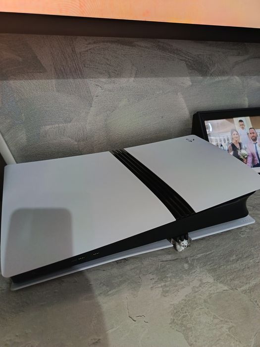 Playstation 5 PRO 4TB sau fara.