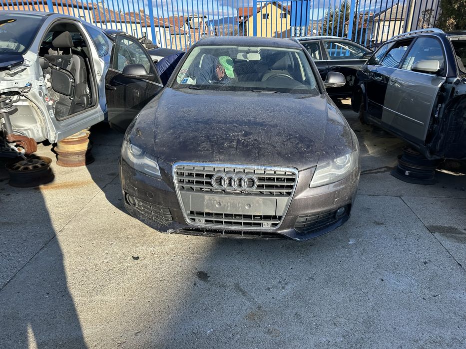 Audi A4 B8 2.0TDI НА ЧАСТИ