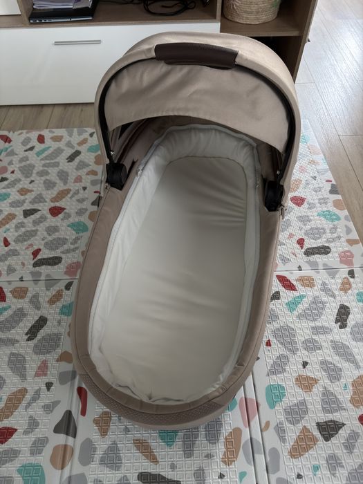 Кош за новородено Cybex Cot S Lux и комарник Cybex Platinum