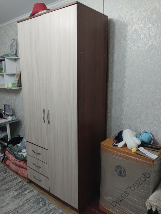 Продам шкаф. Хорошее состояние
