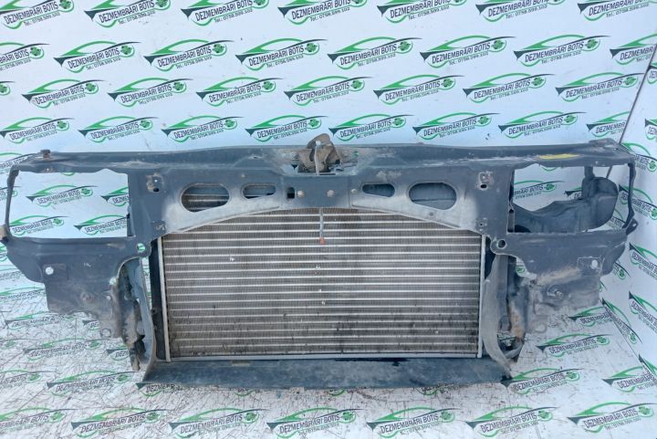 Trager / Calandru + Radiator Apa Skoda Octavia prima generatie