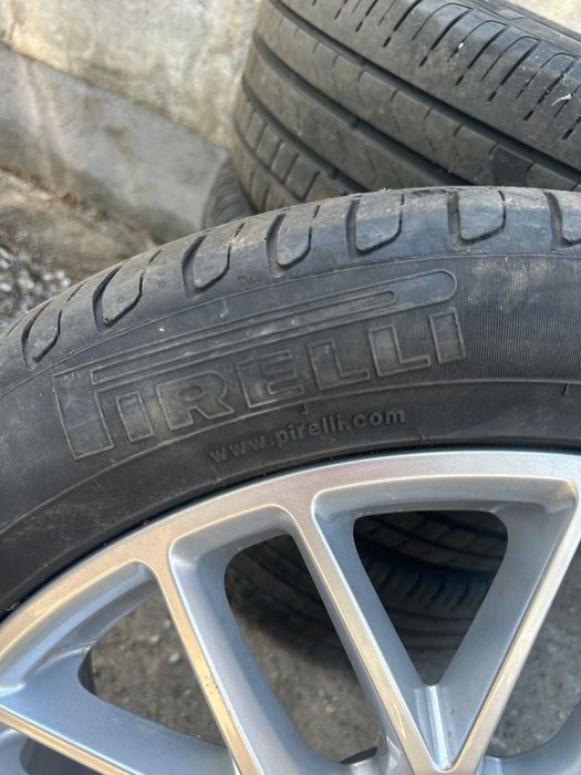 Vând jante originale Audi Q5 255/45/20 cu anvelope de vara în stare perfectă