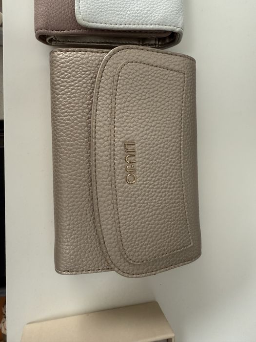 Портмоне ,Liu Jo злато