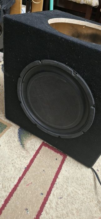 Яшик для сабуфера 12дуйм