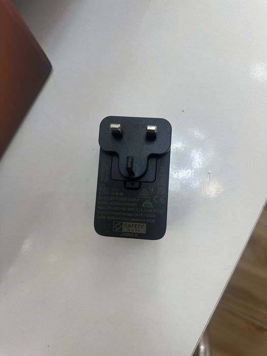 LED ленти Philips Hue Play Gradient PC 24-27