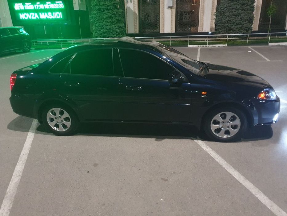 Автомобиль транспорт