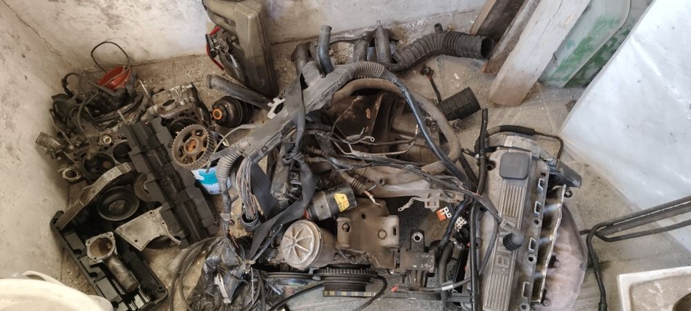 Продам двигатель м40 БМВ