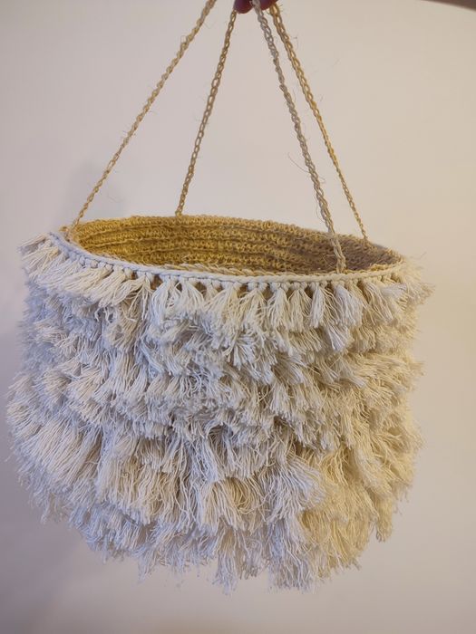 Люстры ручной работы из джута