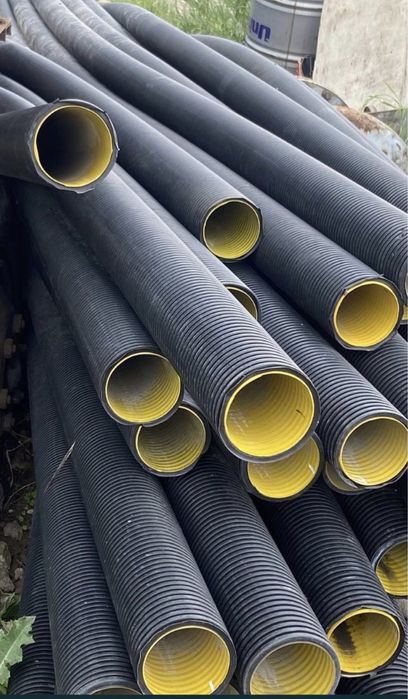 Гофрированная труба