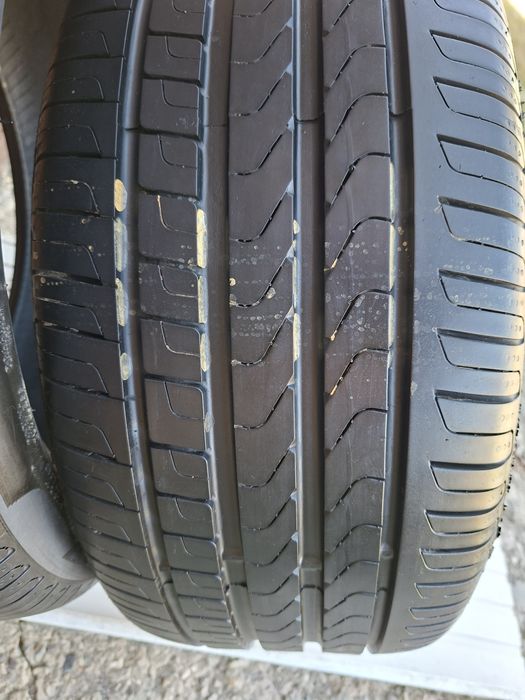 Продам шины 245/40/17 пирелли