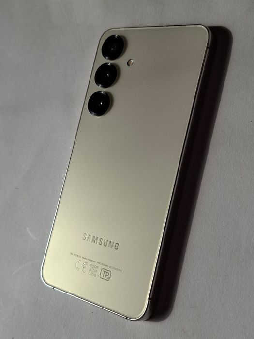 Samsung s24 ,128gb gold