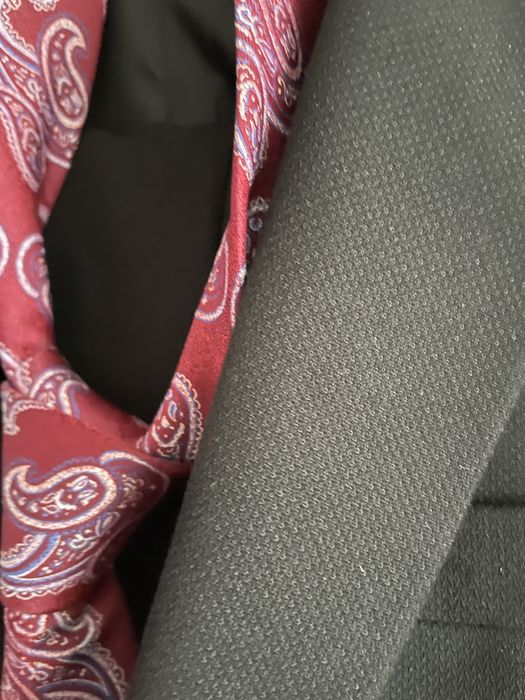 Продам новый кастьюм за 30000тг