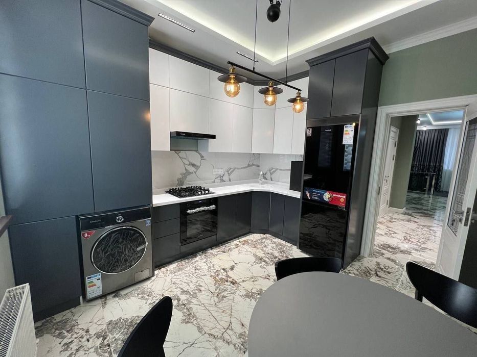 Срочно сдаю 2 ком Новостройка евролукус квартира  Машхадий