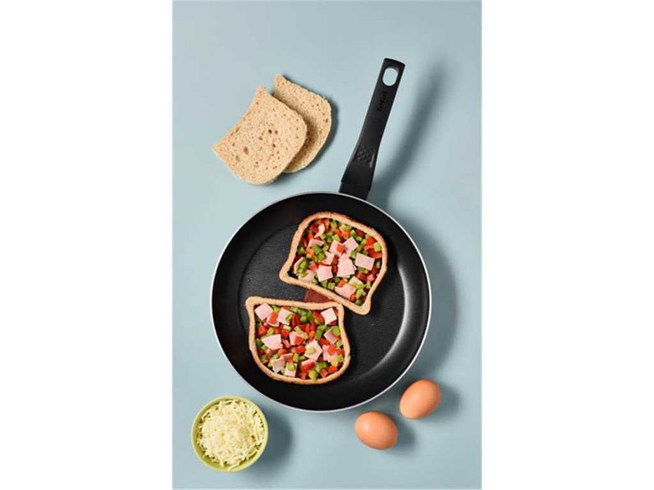 НОВИ! Комплект тигани Tefal Simple Cook 3 части 20, 24 и 28 см