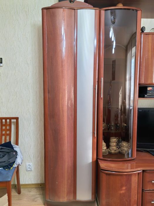 Продам стенку для гостиной