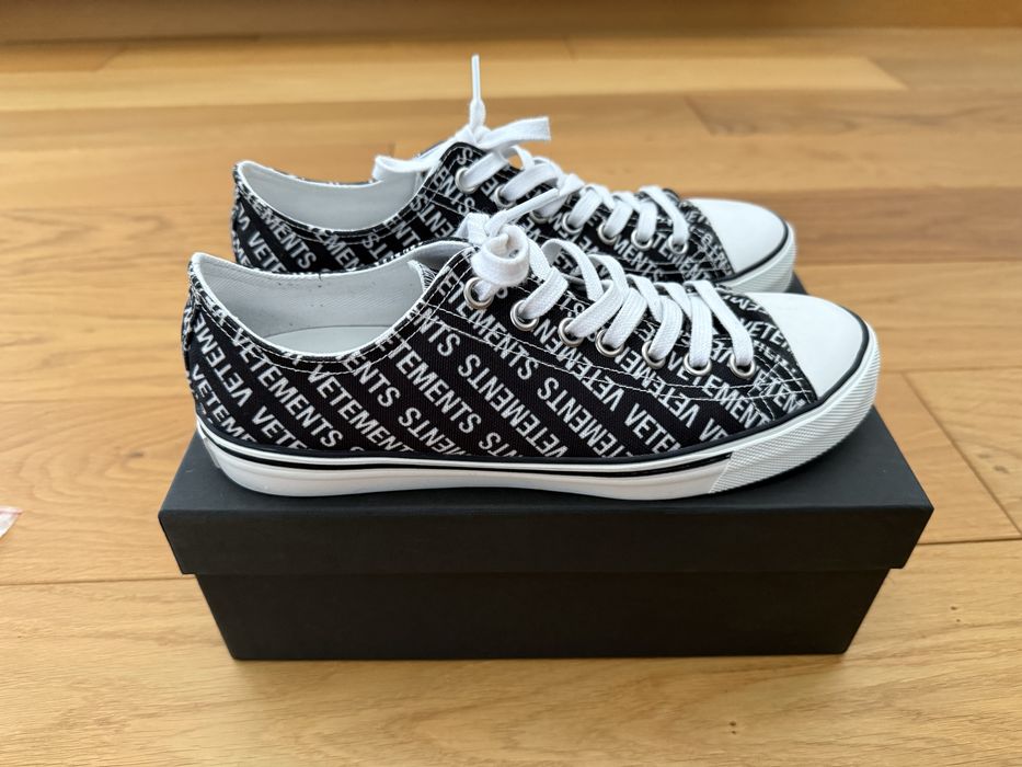 Обувки Vetements