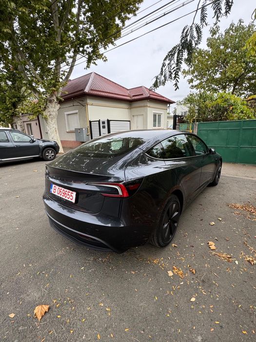 De inchiriat Tesla Model 3 / Model Y pentru Uber Bolt – Oradea