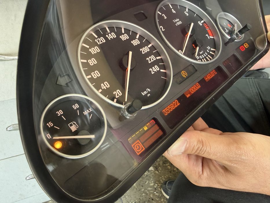 Щиток приборов на БМВ Е39 BMW E39