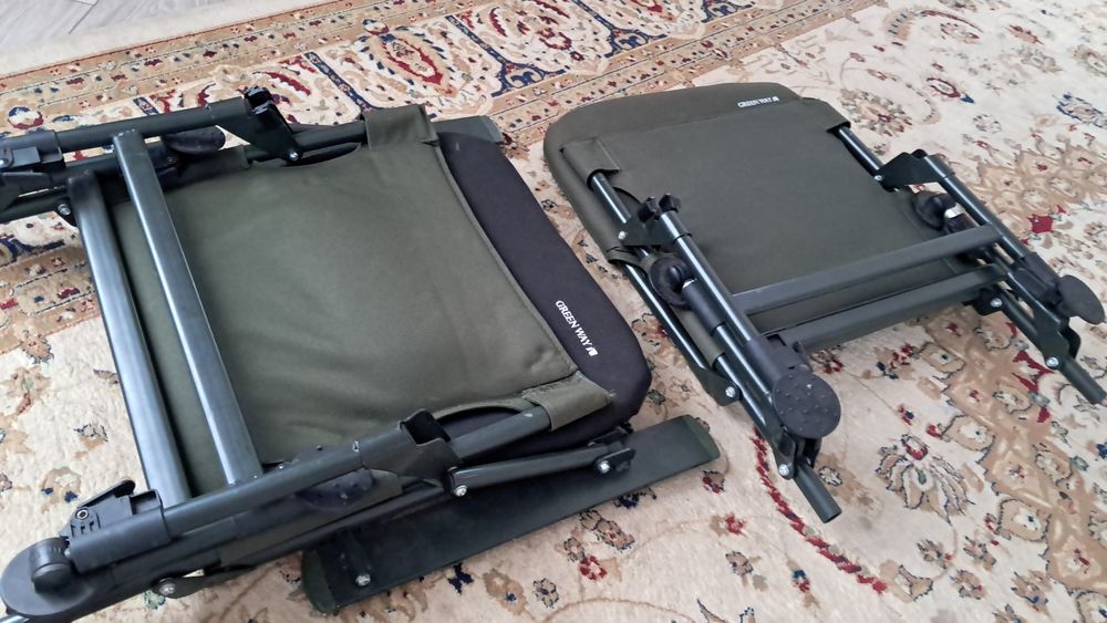 Продам два карповых кресла.