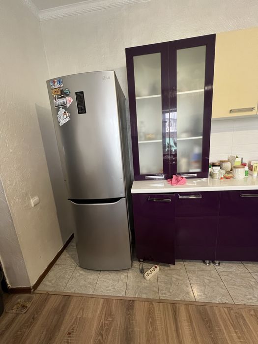 LG холодильник