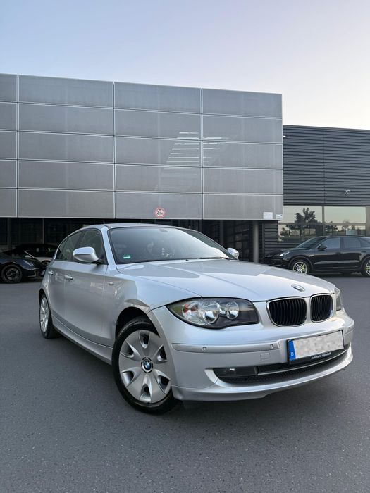 BMW seria 1  2010