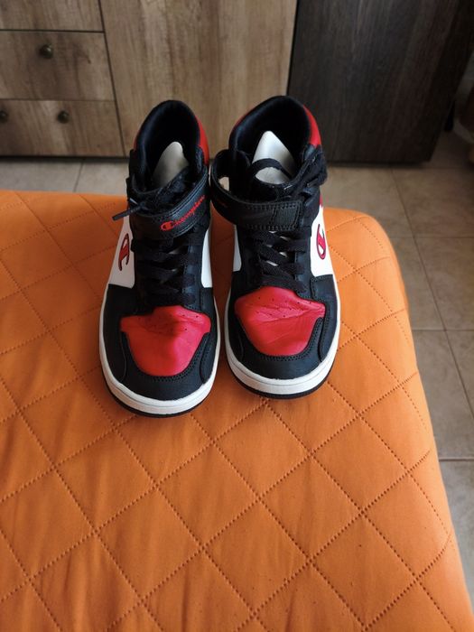 Маратонки като нови 38