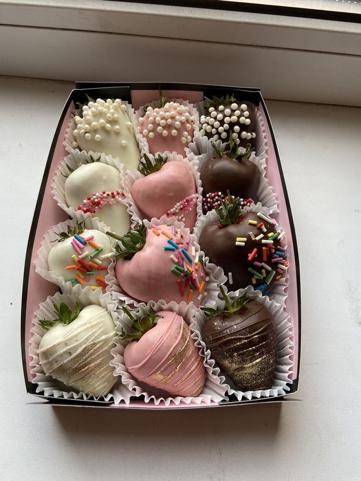 КЛУБНИКА В шоколаде Подарки боксы