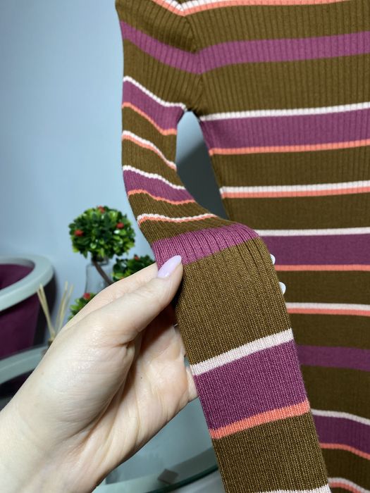 Vand rochie tricotată