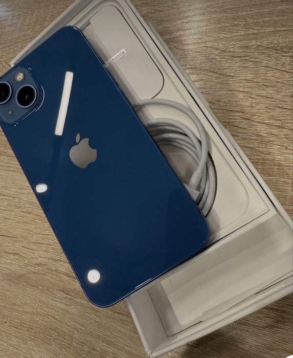 Iphone 13 128ГБ идеальный