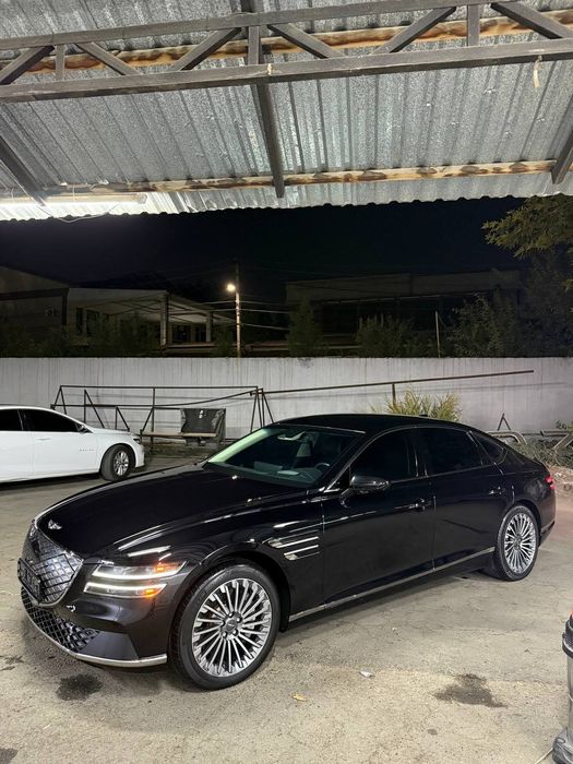 Genesis G 80  сотилади