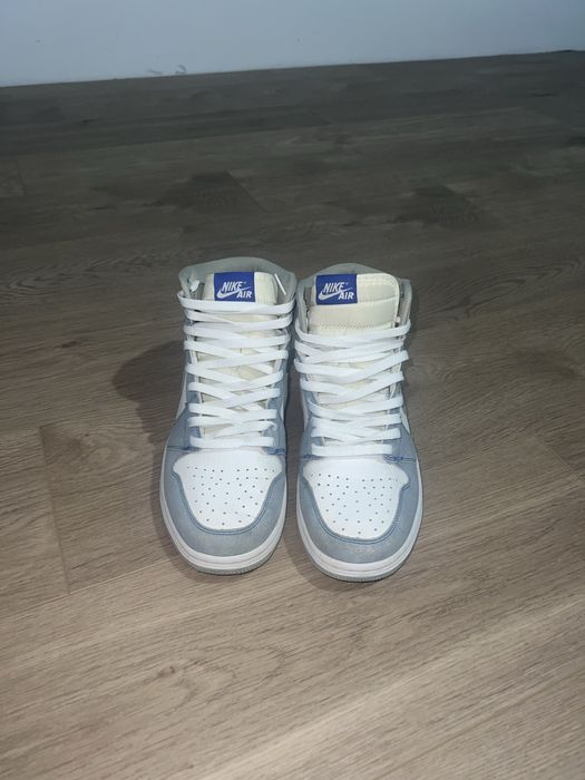Jordan 1 baby blue