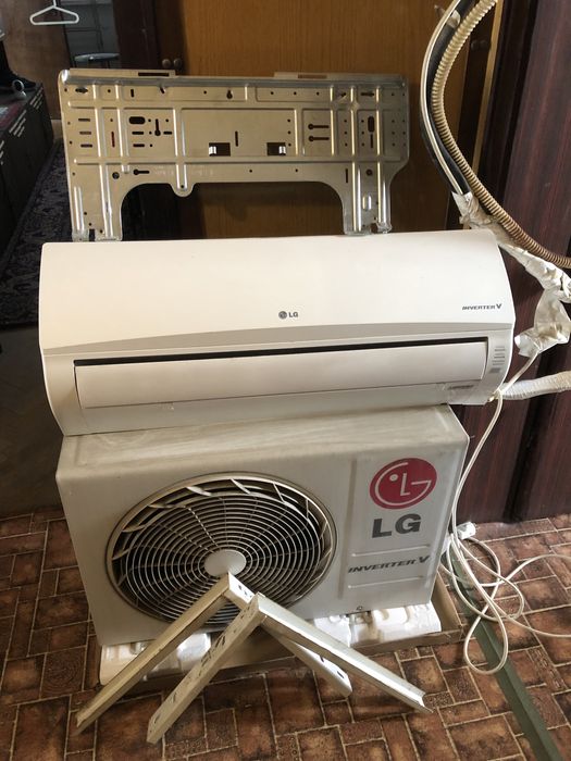 Климатик LG 9ka инверторен