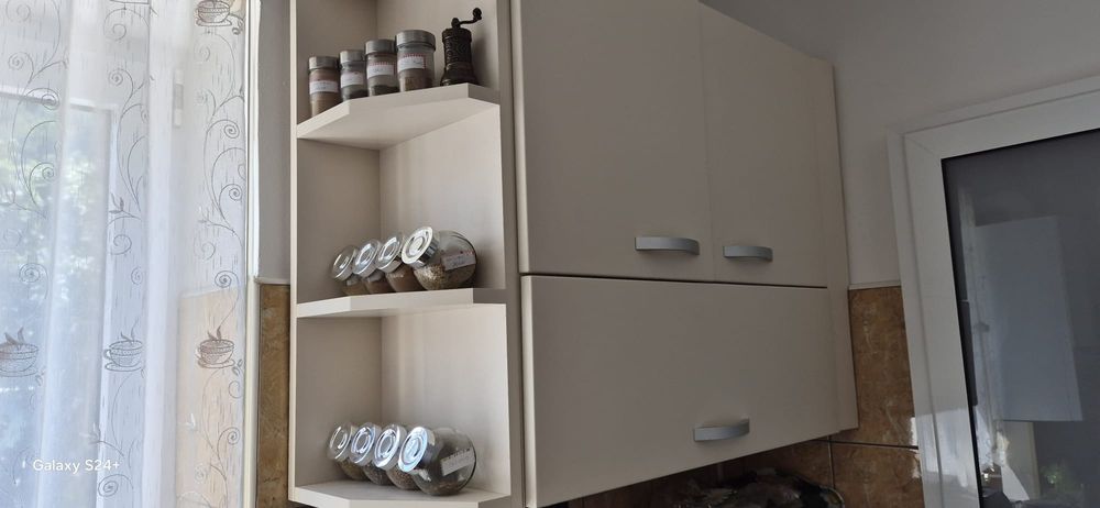 Vand mobila BUCATARIE si Electrocasnice