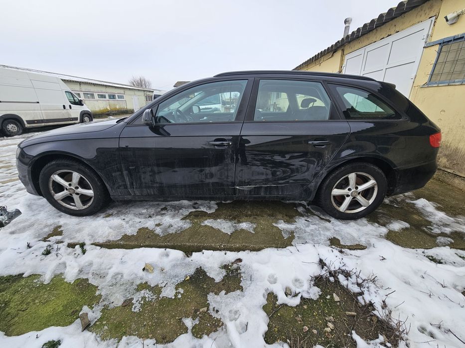 Dezmembrez vand Audi A4 B8 , 2011 , 1.8 CDHB , cutie MQZ ,vopsea  LZ9Y