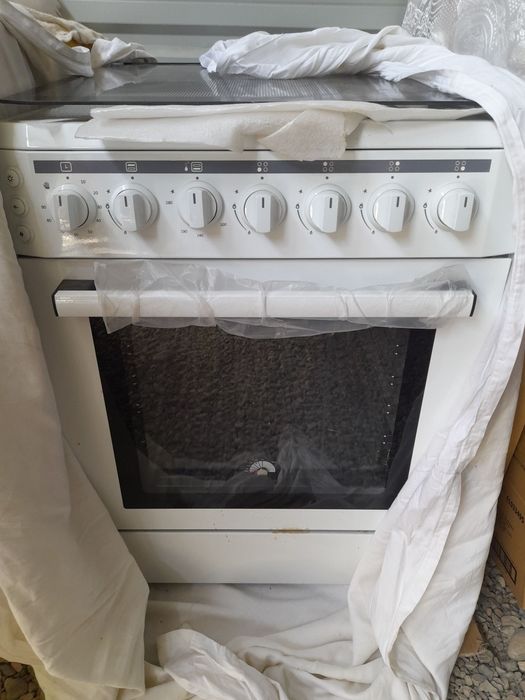 Газовая плита новая