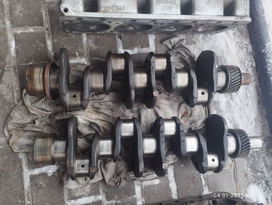 4216 ГБЦ, коленвалы