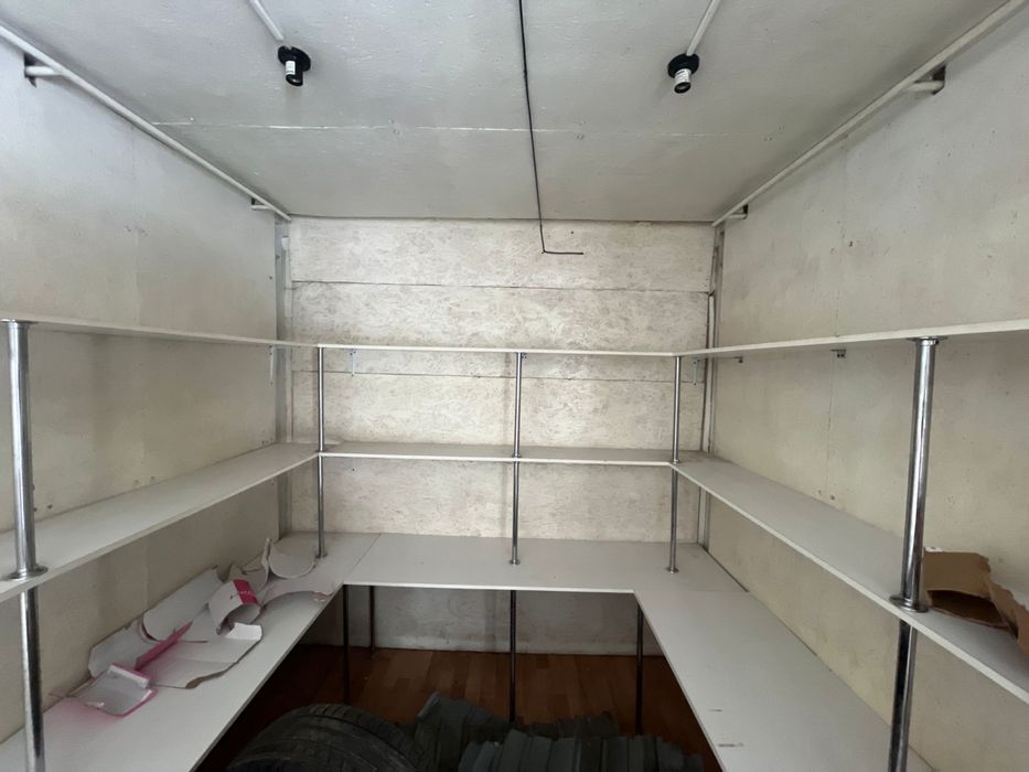 Срочно продается 40 футовый контейнер