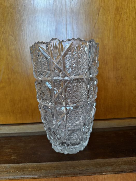 Ваза хрустальная 21 см