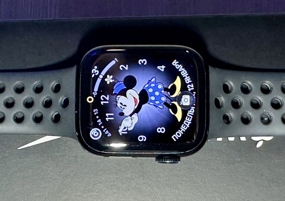 Apple Watch Nike Series 7 (41mm) сатылады