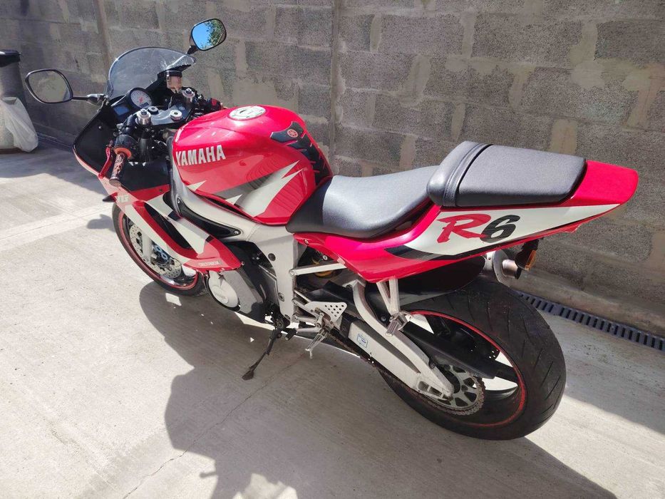 Yamaha R6 на части