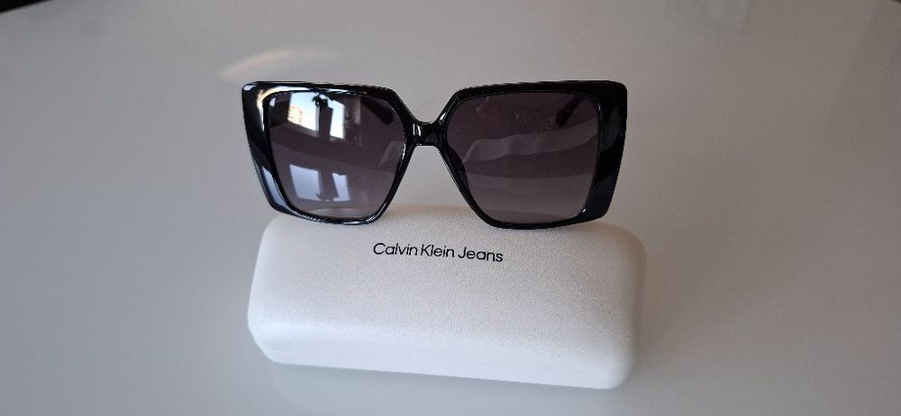 Слънчеви очила Calvin Klein